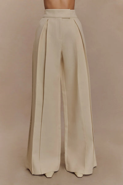 Camille – Ensemble en lin deux pièces à nouer, coupe tailleur féminine