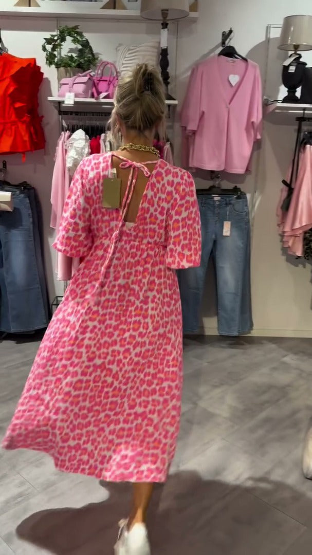 Laurie – Robe midi légère à rayures estivales