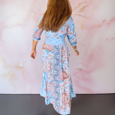 Claudia – Robe d’été élégante à col en V