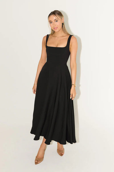 Doris – Robe à encolure carrée