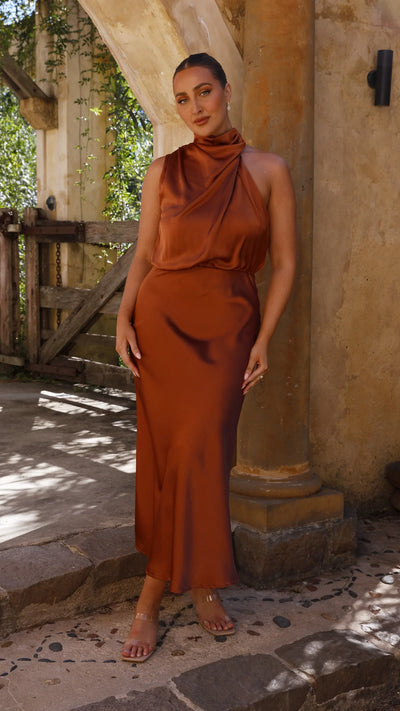Benthe – Robe Midi Épaules Dénudées