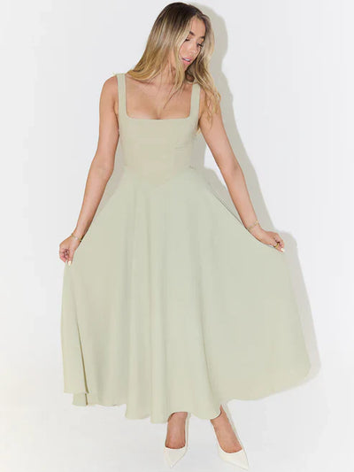 Doris – Robe à encolure carrée
