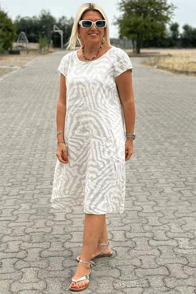 Rosanna – Robe d’été à col rond et imprimé élégant