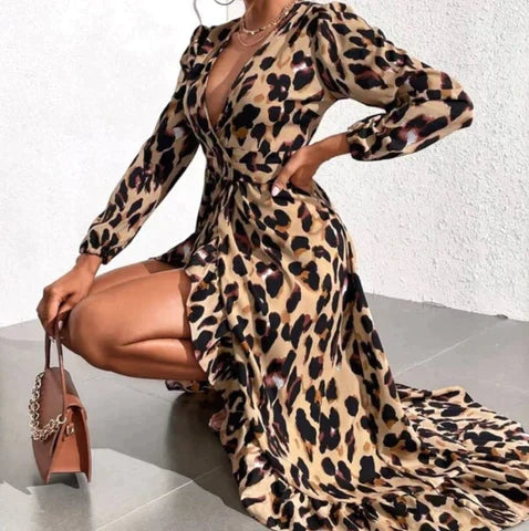 Lisandra – Robe Élégante à Encolure en V