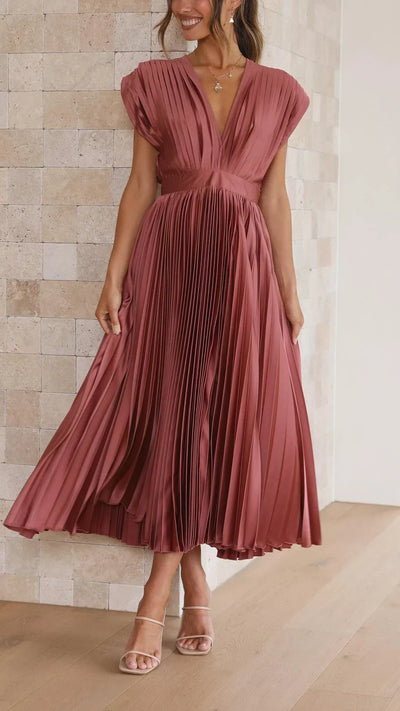 Alexis – Robe Élégante Plissée