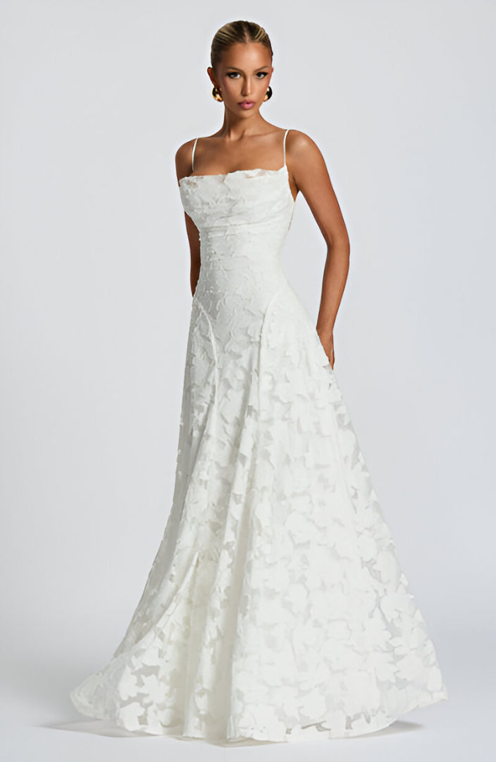 Francisa - Robe longue corset en dentelle