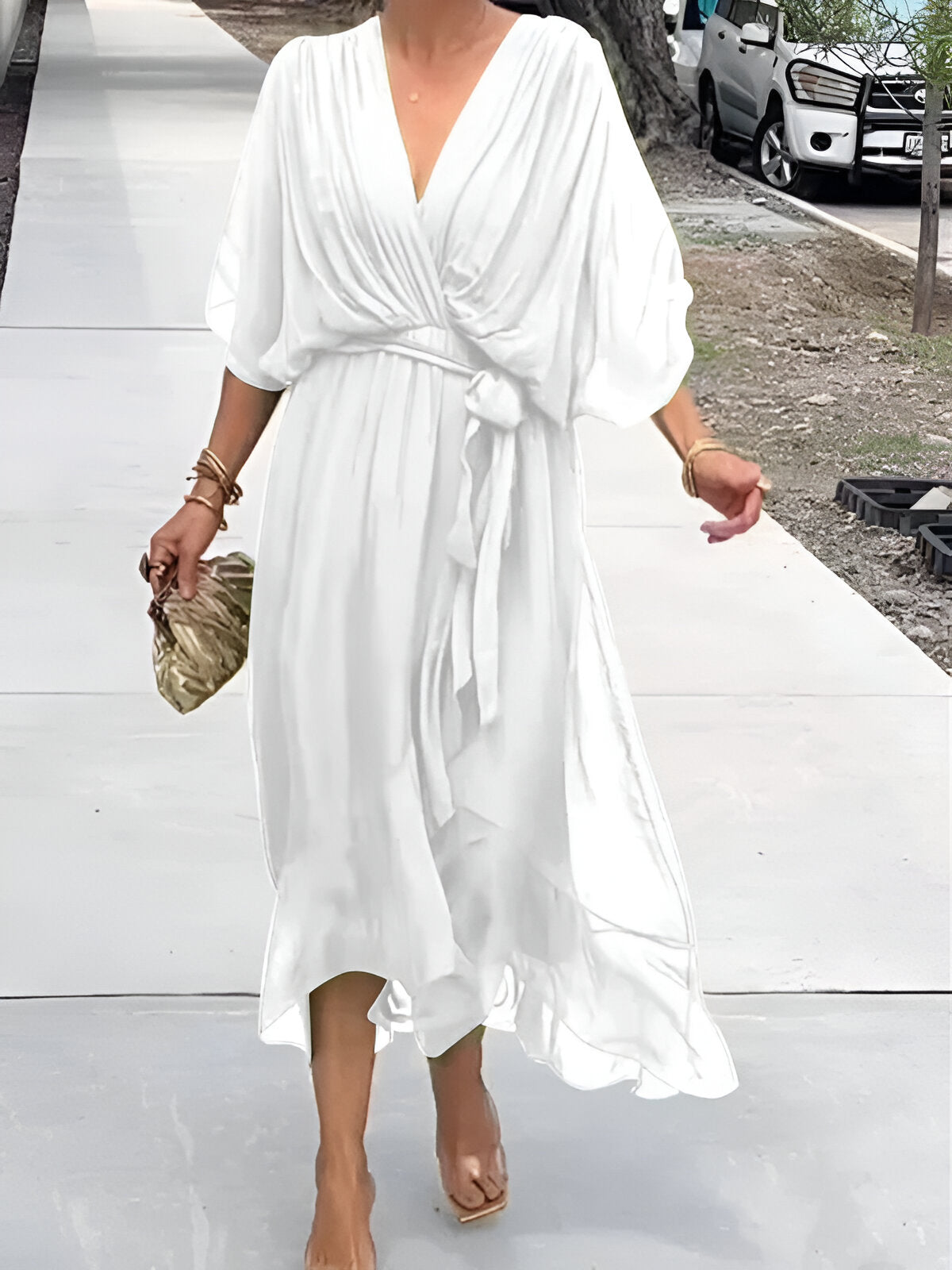 Monica - Robe en chiffon à col en V
