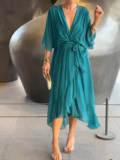 Monica - Robe en chiffon à col en V