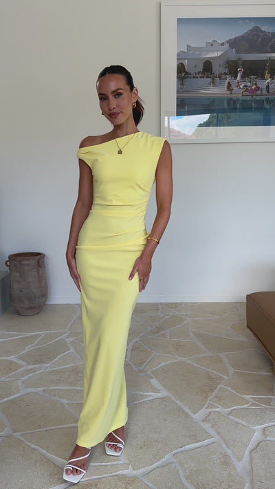 Lilah – Robe longue sculptante au charme irrésistible