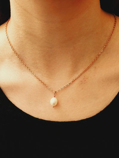 Simple Pearl Pendant – Collier avec Pendentif Perle