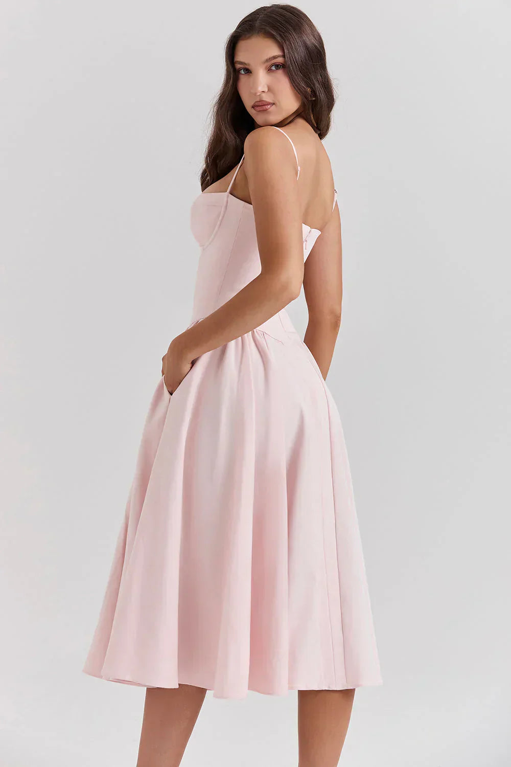 Sabine - Robe Corset Élégante à Fines Bretelles