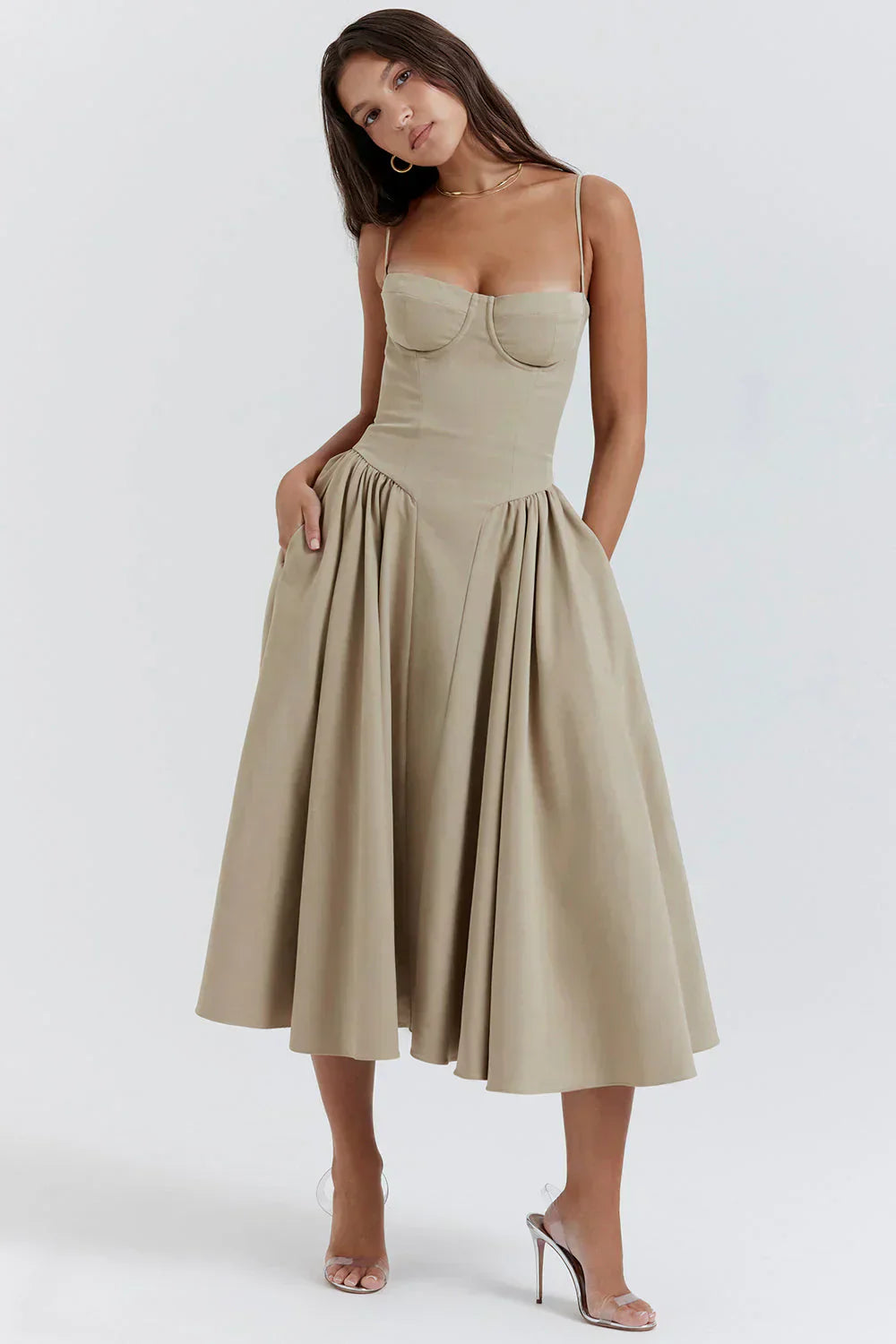 Sabine - Robe Corset Élégante à Fines Bretelles