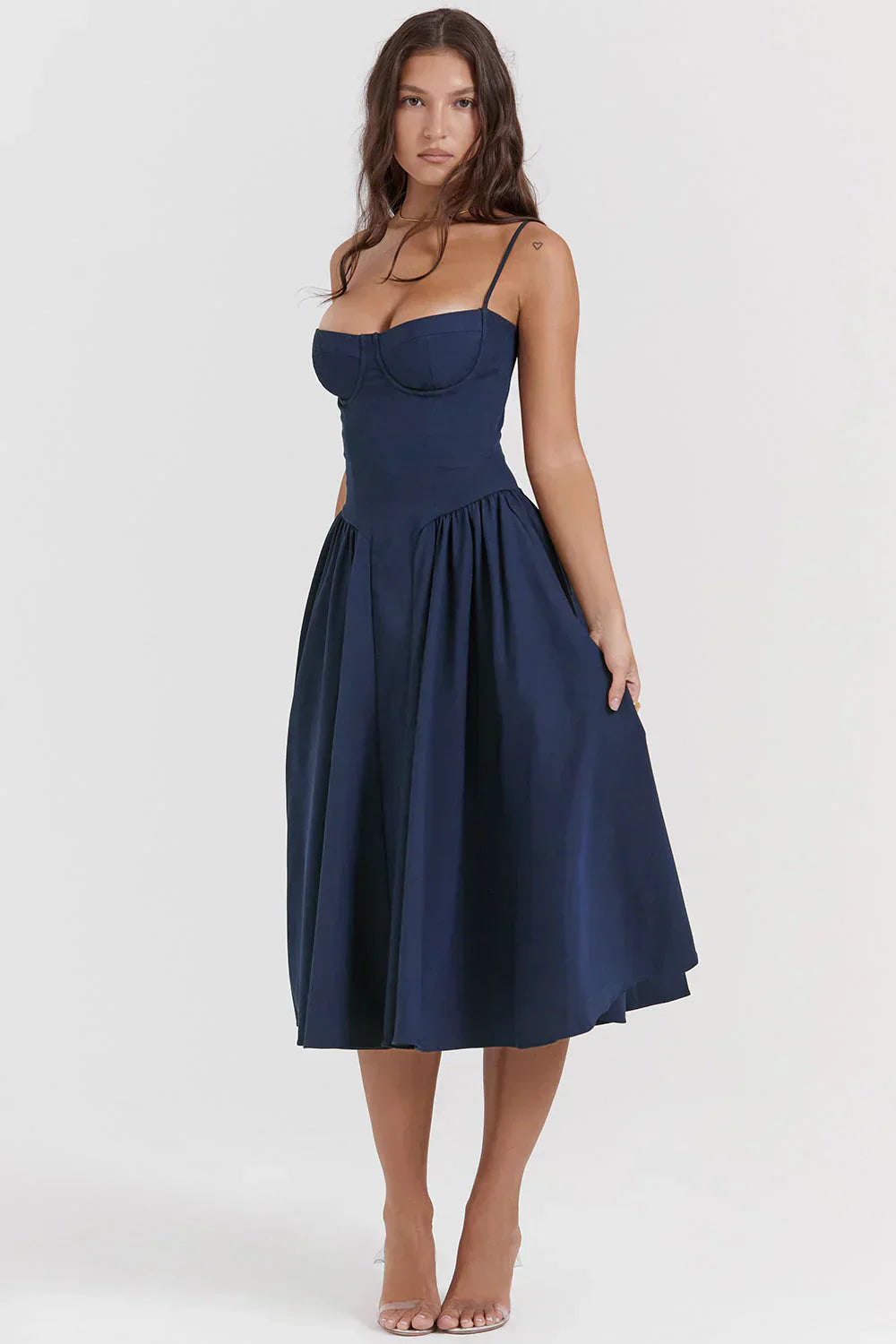 Sabine - Robe Corset Élégante à Fines Bretelles