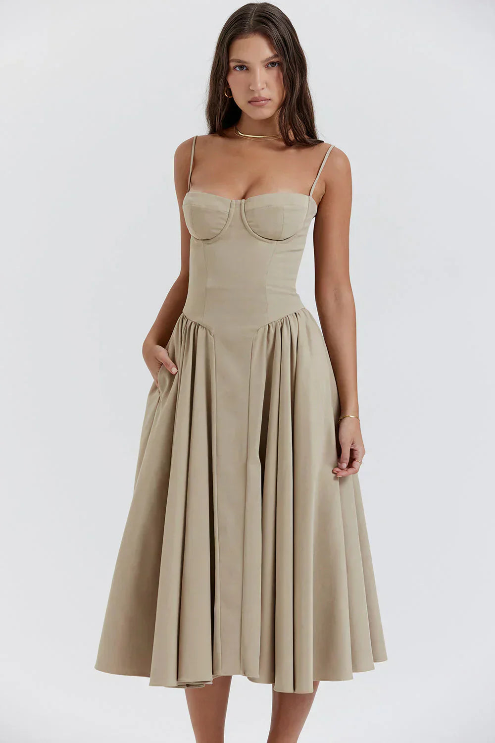 Sabine - Robe Corset Élégante à Fines Bretelles
