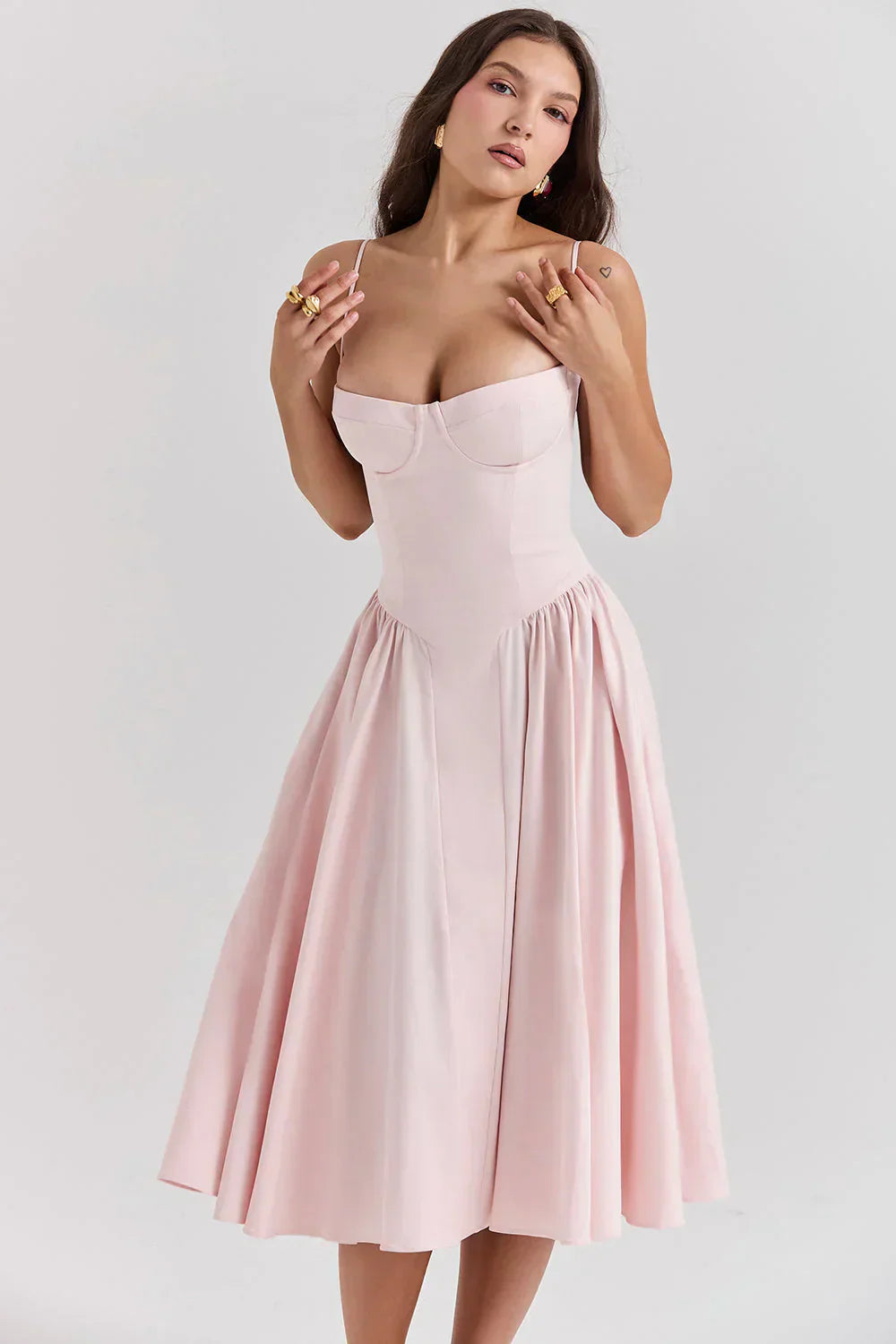 Sabine - Robe Corset Élégante à Fines Bretelles