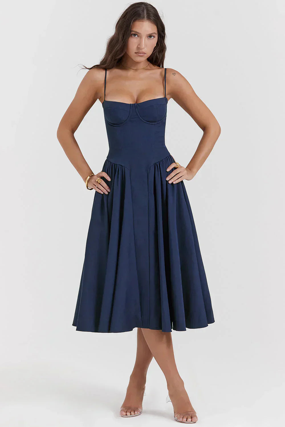 Sabine - Robe Corset Élégante à Fines Bretelles