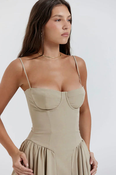 Sabine - Robe Corset Élégante à Fines Bretelles