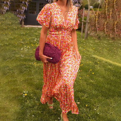 Romy – Robe d’été à encolure en V